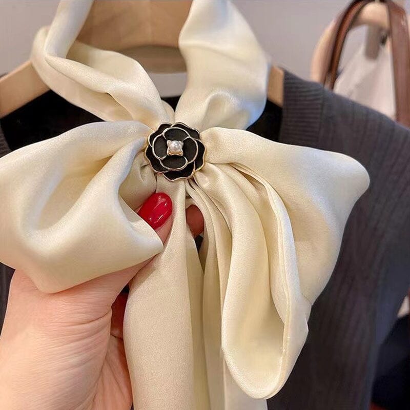 Maliben | Flowerstrong - Camellia Scarf Buckle