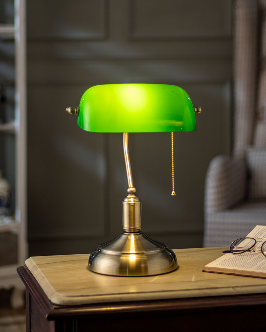 Maliben | Classic Banker Lamp