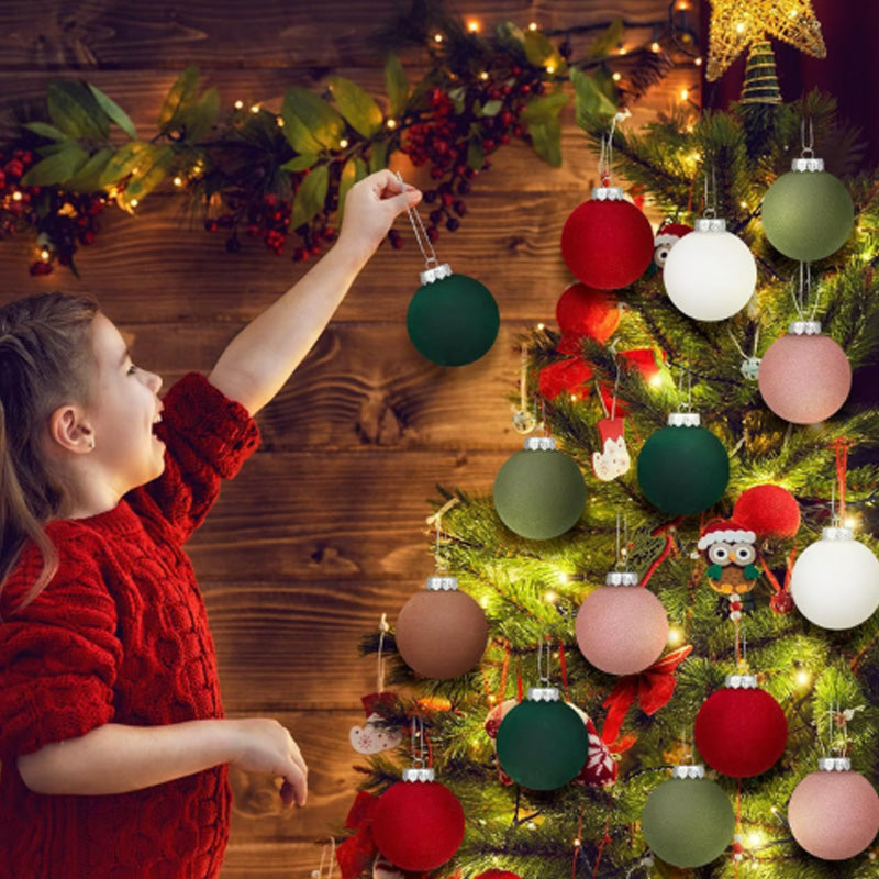 Maliben | Velvet Christmas Ornaments. 12 Pcs