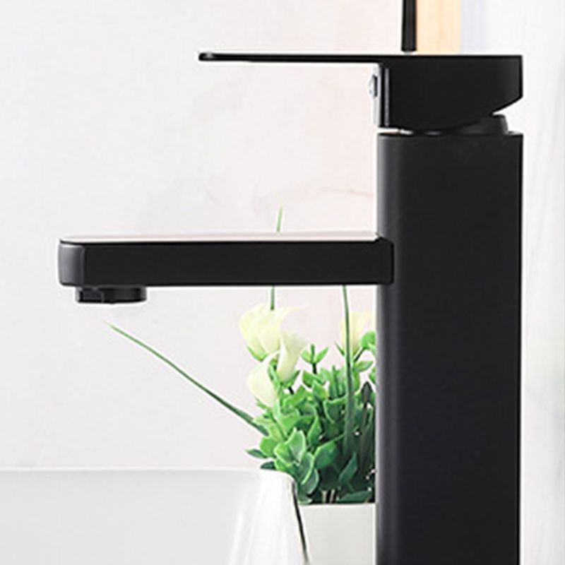 Maliben | Contemporary Sink Faucet Digital Display Monochrome Low Arch Basin Bathroom Sink