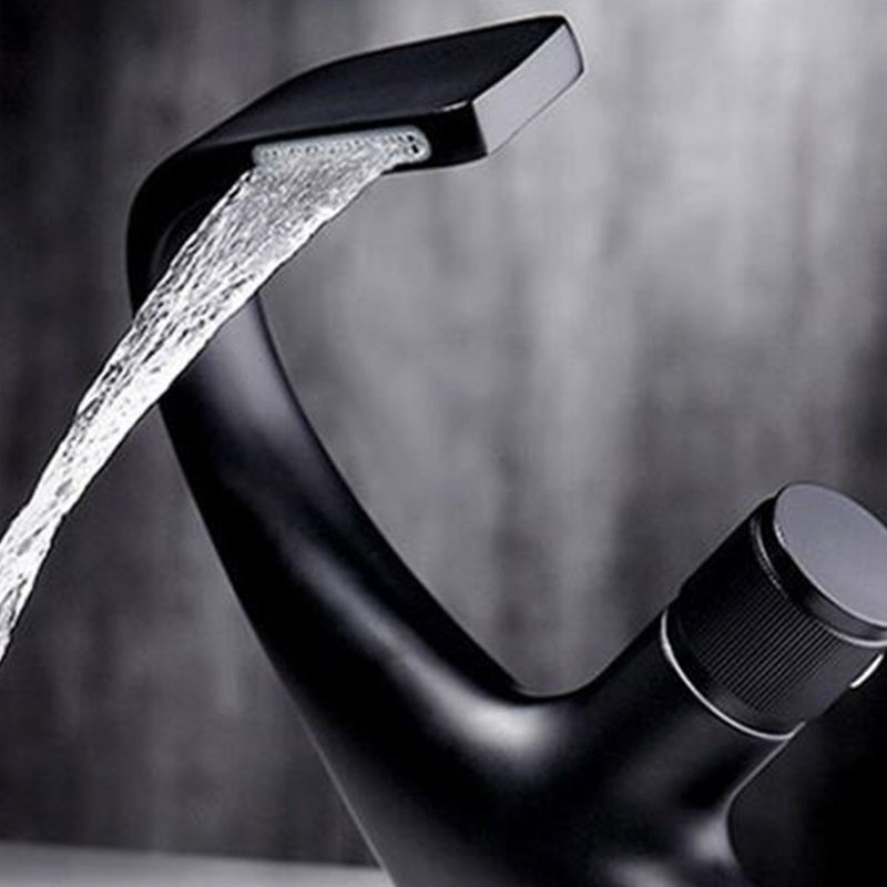 Maliben | Contemporary Container Copper Brass Knob Handle Low Arch Container Faucet