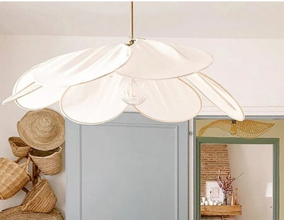 Maliben | Stylish Floral Pendant Lamp - Petalume