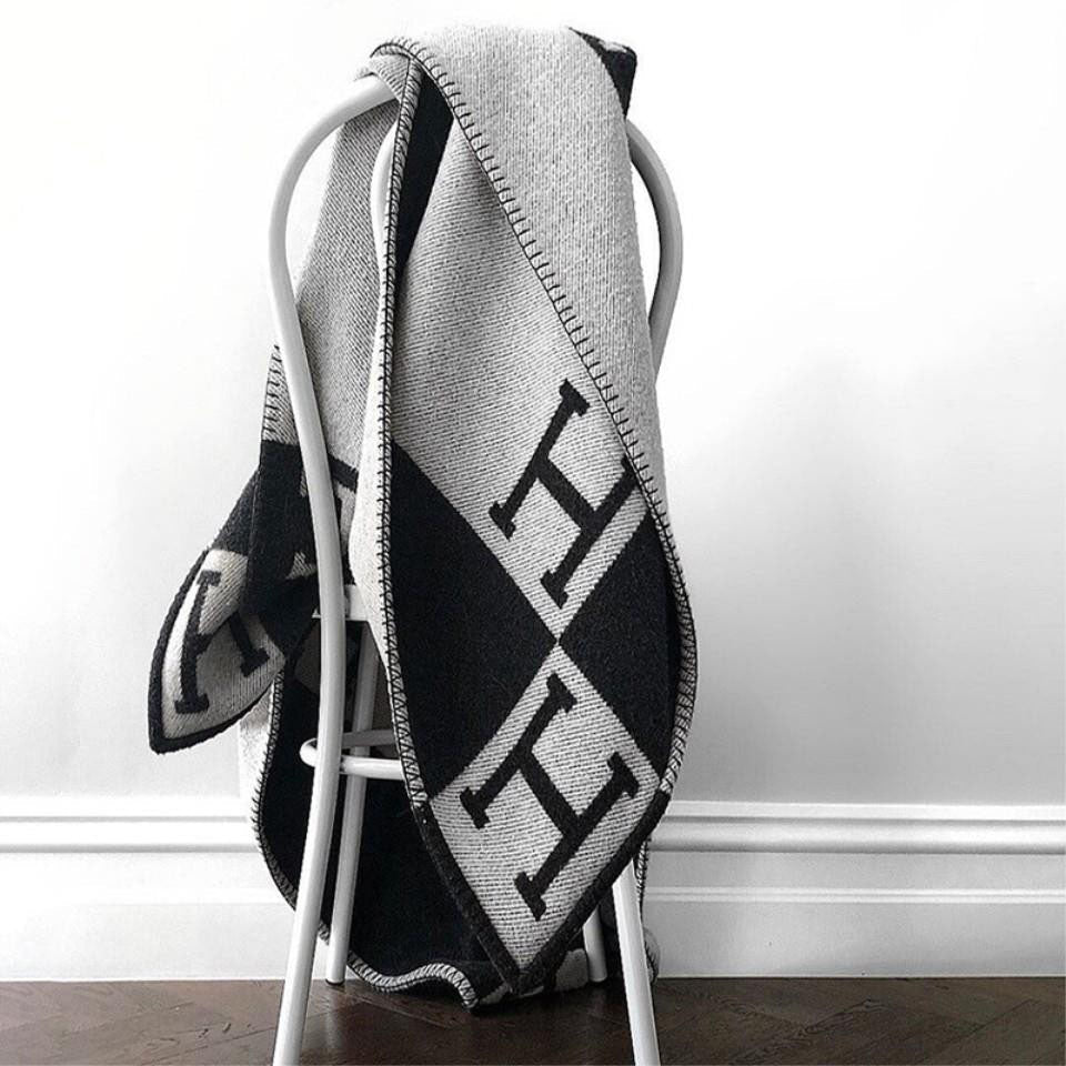 Maliben | Elegant Wool-Cashmere Blanket For Luxury Home