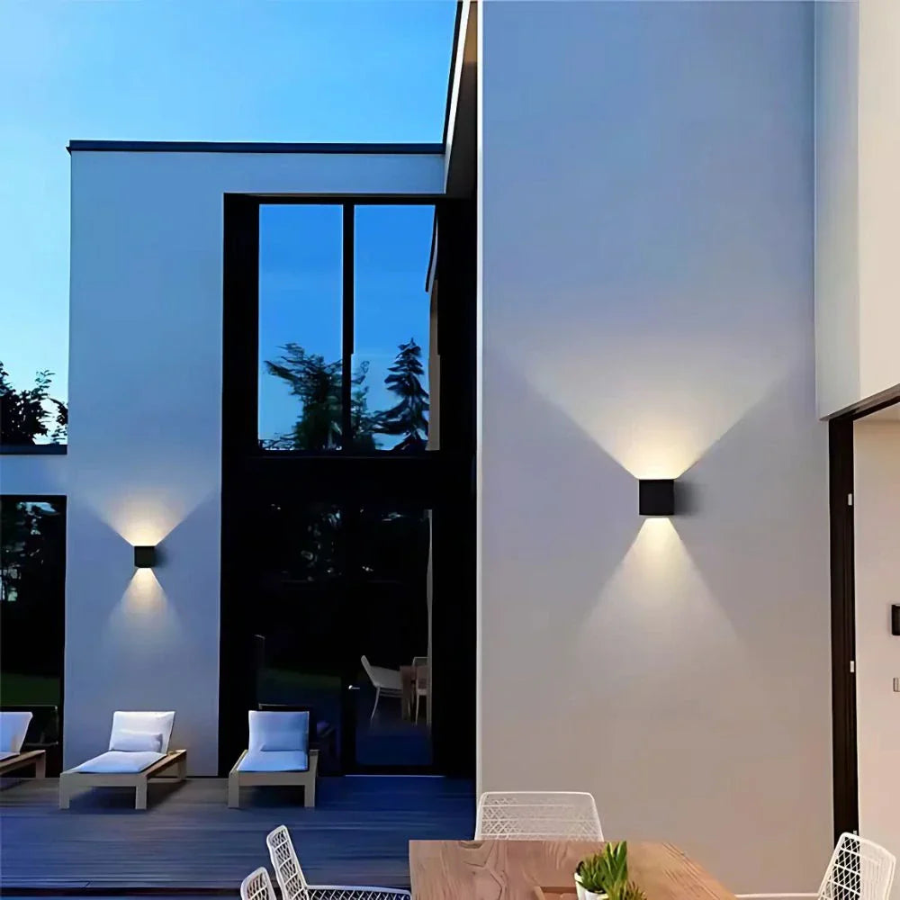 Maliben | Adjustable Wall Light