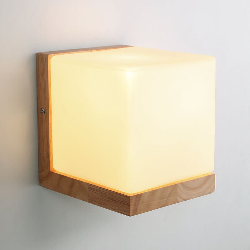 Maliben | Ecochic Cube Wall Lamp – Sustainable & Modern Design