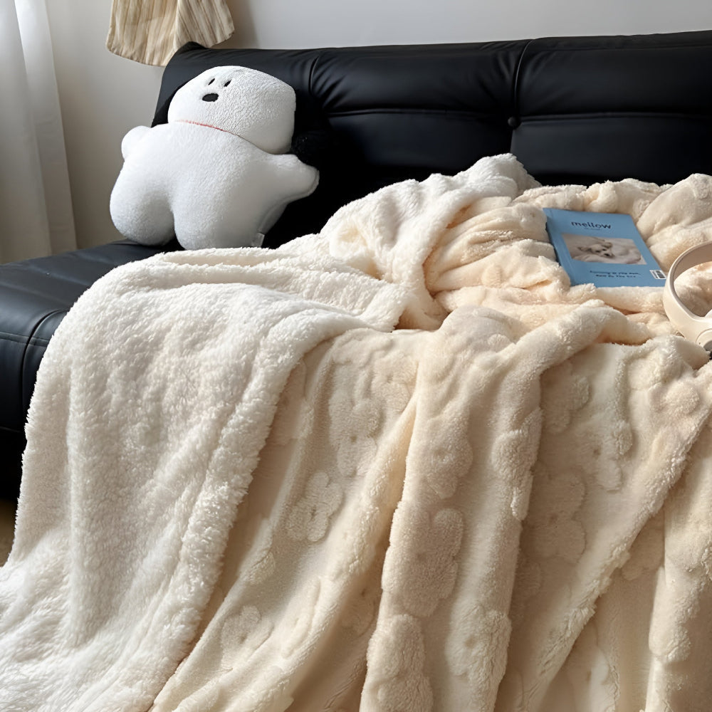 Maliben | Lunavie Cuddle Blanket | Cloud Soft Sherpa Fleece | For Year-Round Comfort | Stylish Design