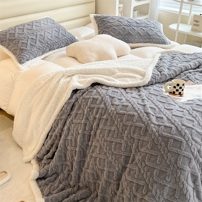Maliben | Vintage Luxe Reversible Fleece Blanket - Essential For Winter