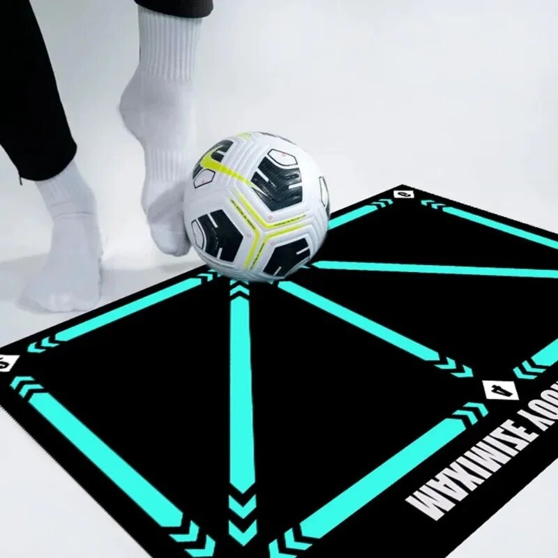 Maliben | Junior Soccer Skills Mat (Incl. Training Videos) - The Perfect Gift For The Holidays
