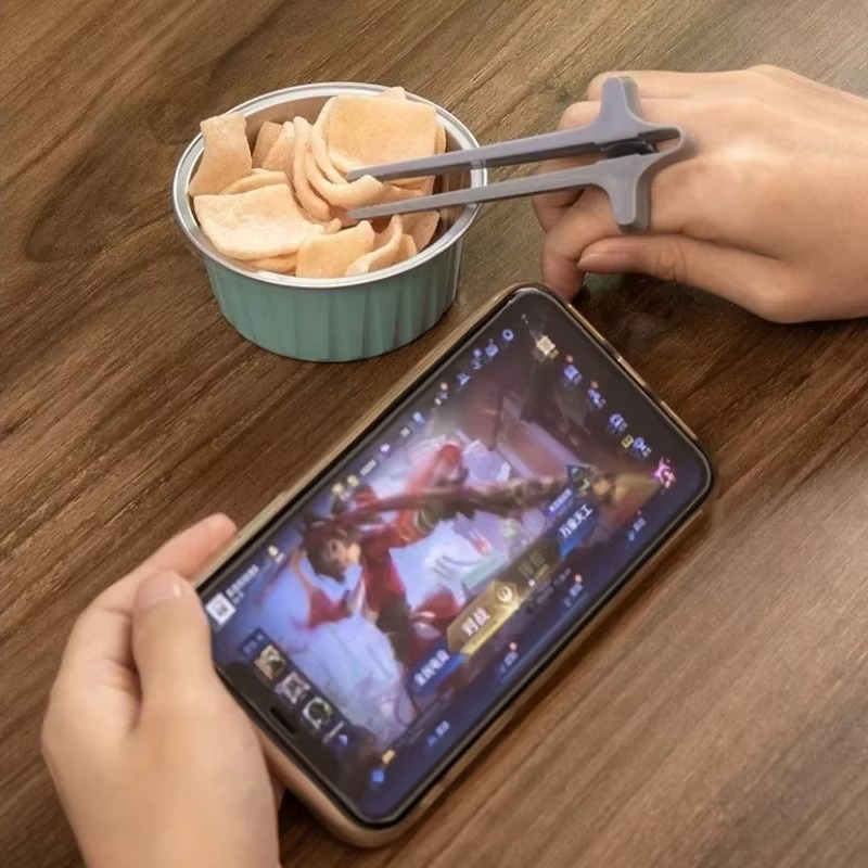 Maliben | Snackmaster — Snack Clean, Play Longer And Never Lose Focus! (4 Pieces)