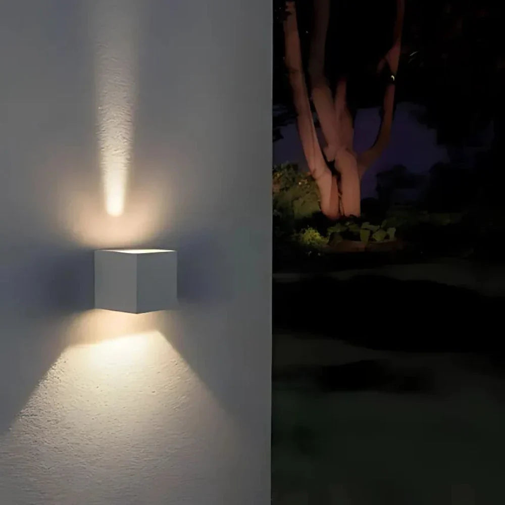 Maliben | Adjustable Wall Light