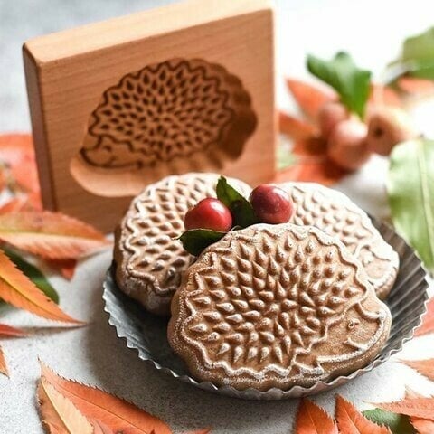 Maliben | Wooden Cookie Mold Set | Engraved Pastry Stamps | Gingerbread & Biscuit Press