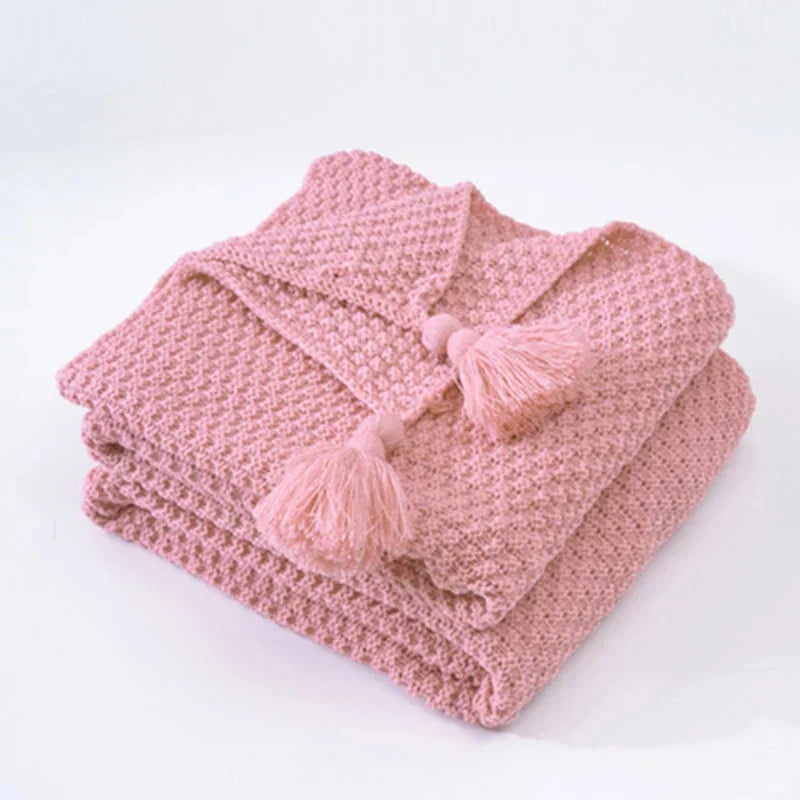 Maliben | Wool Blanket Arctichaven | Scandinavian Design With Tassels & Balls | Warm & Stylish