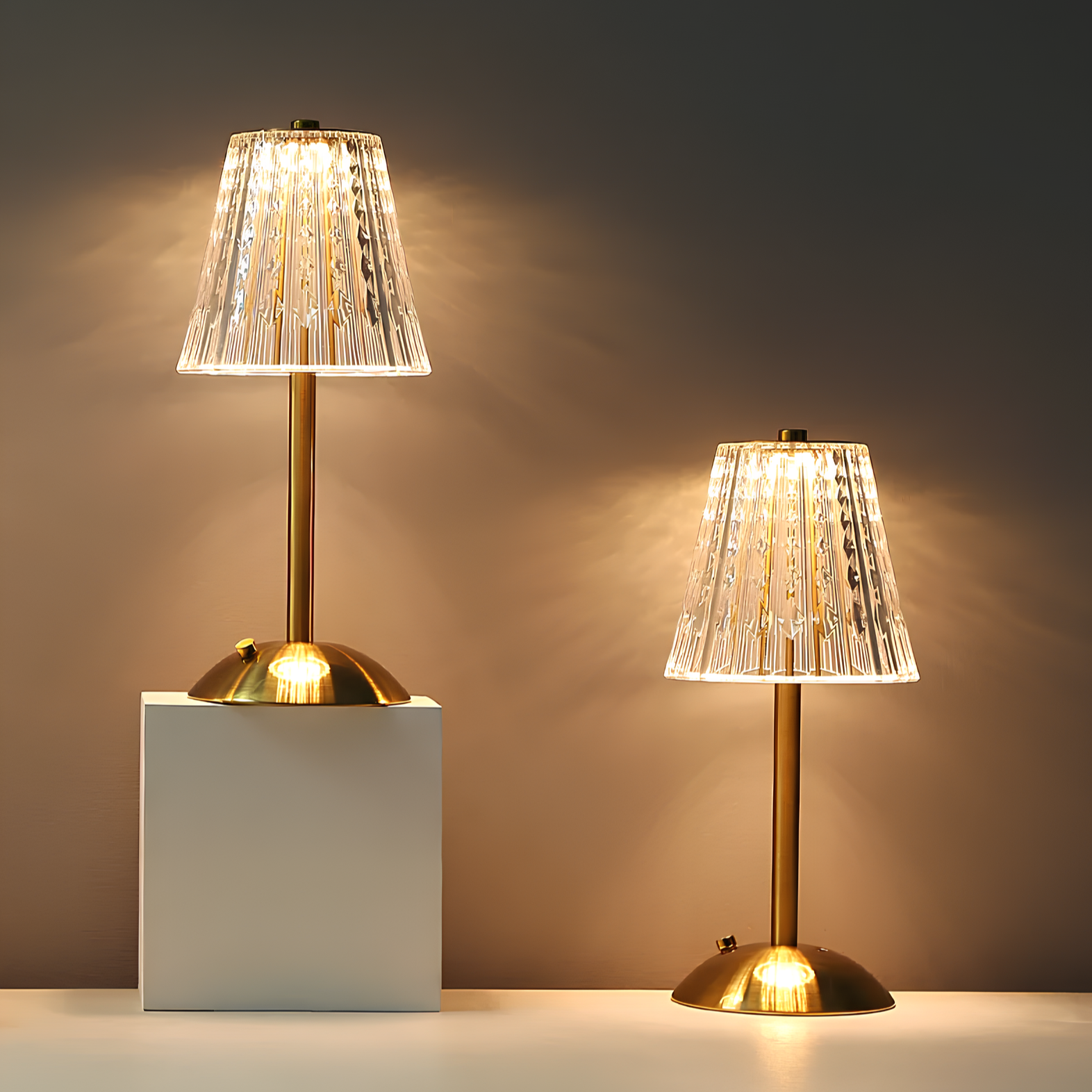 Maliben | Golden Crystal Table Lamp