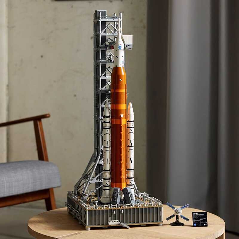 Maliben | Build, Explore & Display – The Ultimate Nasa Artemis Space Launch System Model Kit