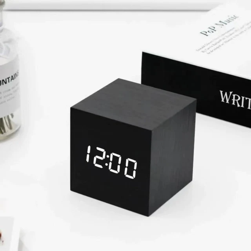 Maliben | LED Cube Clock