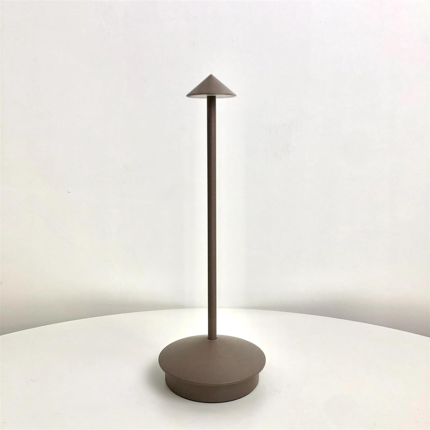 Maliben | Eindhoven Robyn Arrow Led Table Lamp