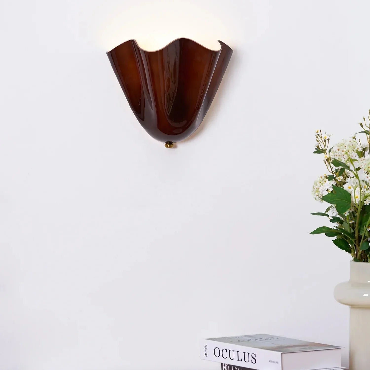 Maliben | Retro Wall Lamp Of Colored Glass In Skirt-Shaped Shell Pattern