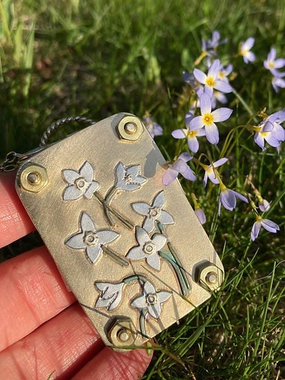 Maliben | Mini Flower Press | Compact Botanical Keepsake Maker | Portable Craft Tool