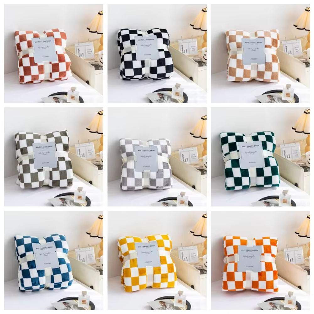 Maliben Stylish blanket in checkered pattern for your home