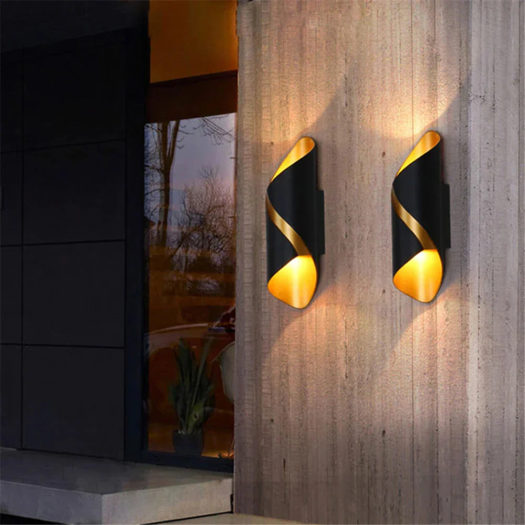 Maliben | Glowing Outdoor Wall Lamp