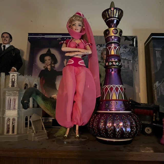 Maliben Genie Bottle — I Dream of Jeannie Decorative Decanter
