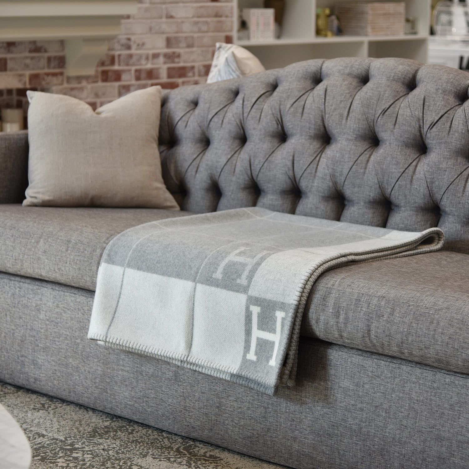 Maliben | Elegant Wool-Cashmere Blanket For Luxury Home