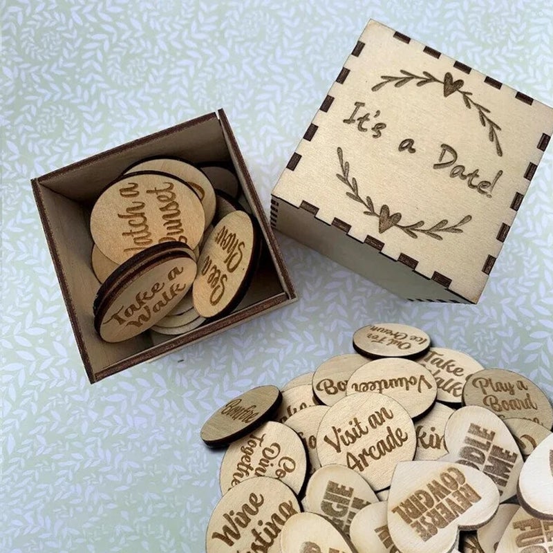 Maliben | Fun Date Night Activity Tokens & Box (Set Of 20 Pieces)