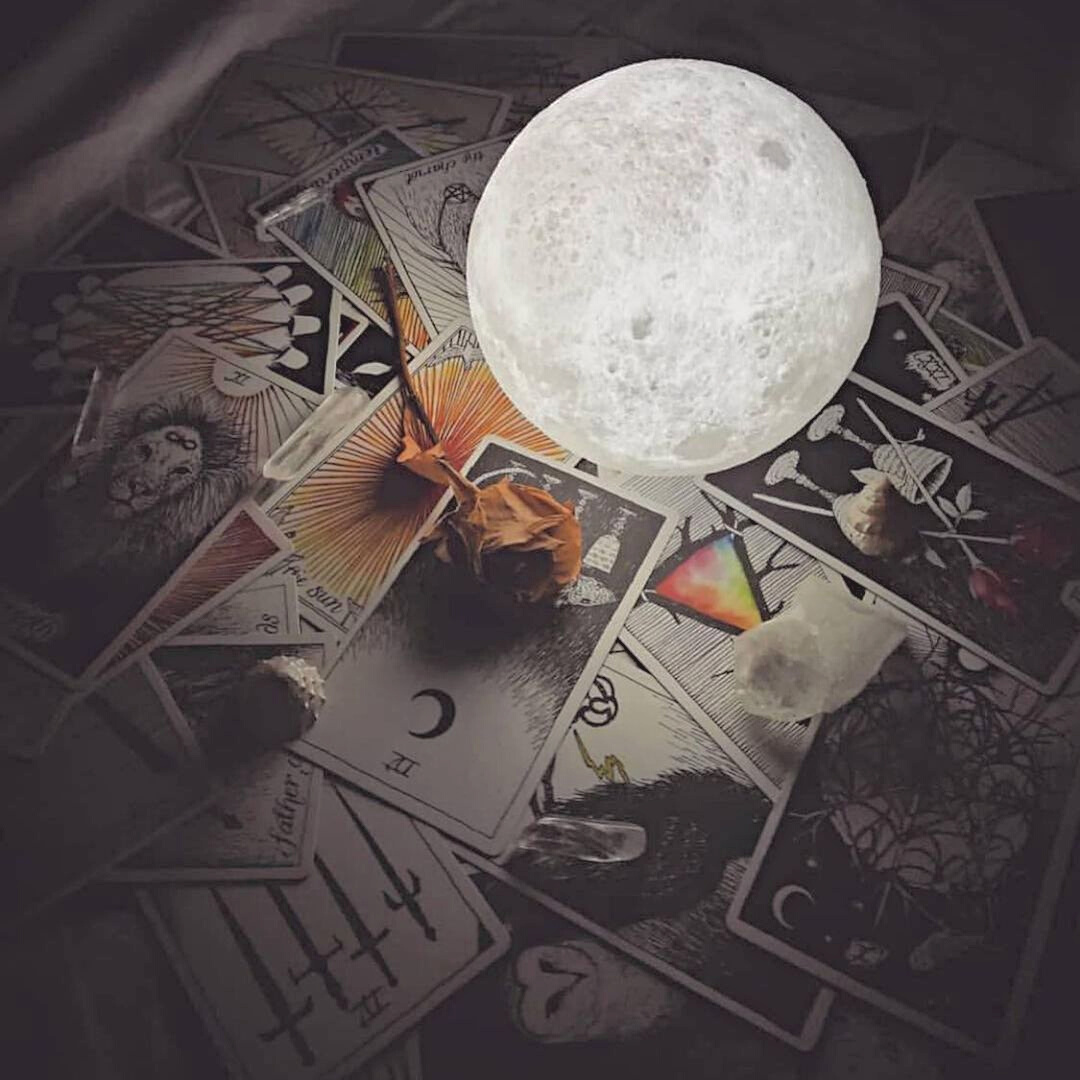 Maliben | Magical Moon Lamp - With Wireless Touch Control And Wooden Stand