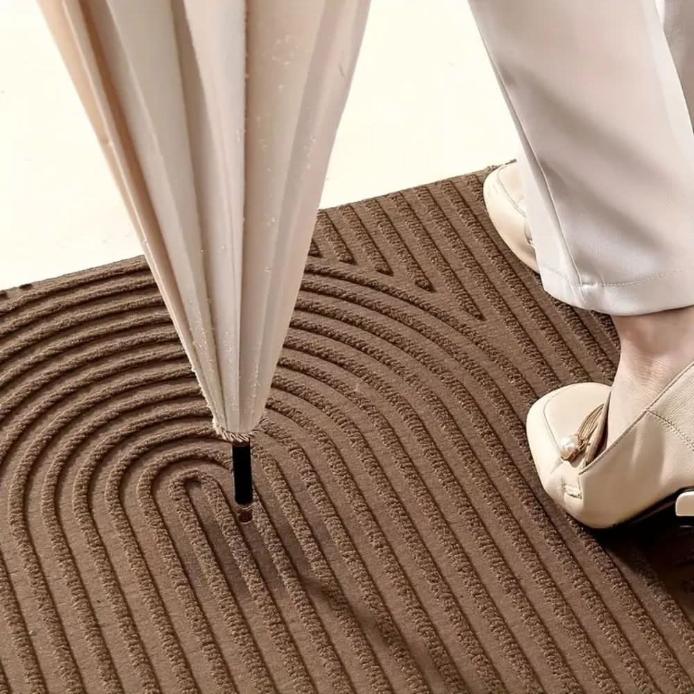 Maliben | Absorbent, Washable Mat With Flowing Line Pattern
