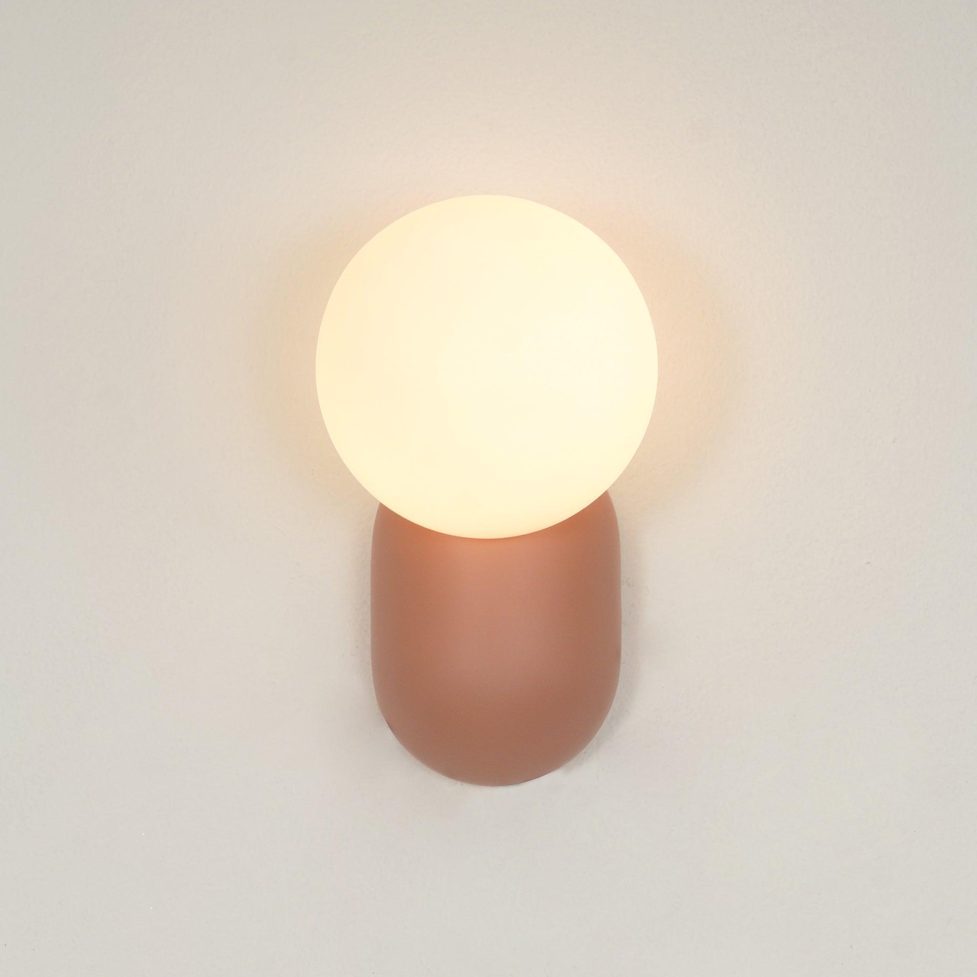 Maliben | Chicglow ResIn Wall Lamp – Elegance And Energy Efficiency in One