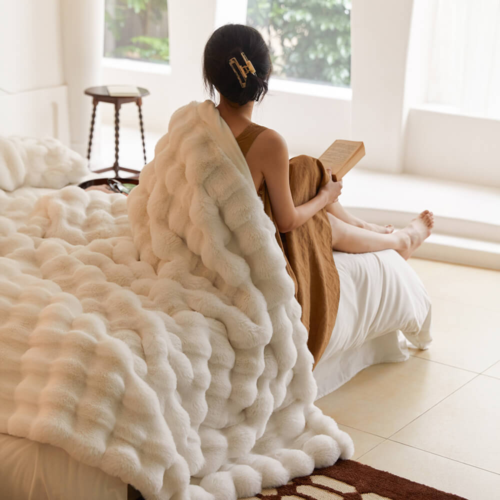 Maliben | Premium Bubble Double Layer Thick Faux Rabbit Fur Blanket
