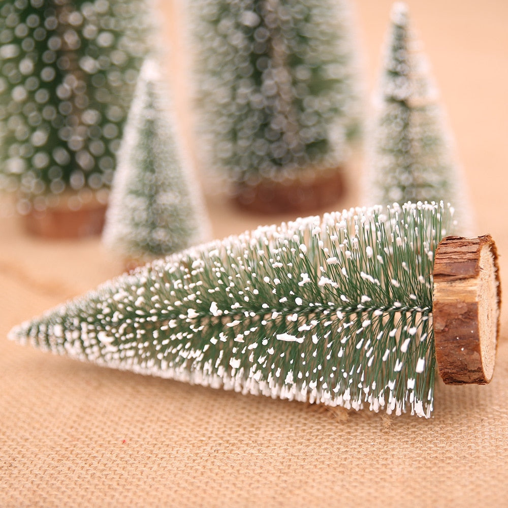 Maliben | Holiday Cheer Mini Pine Tree Decor