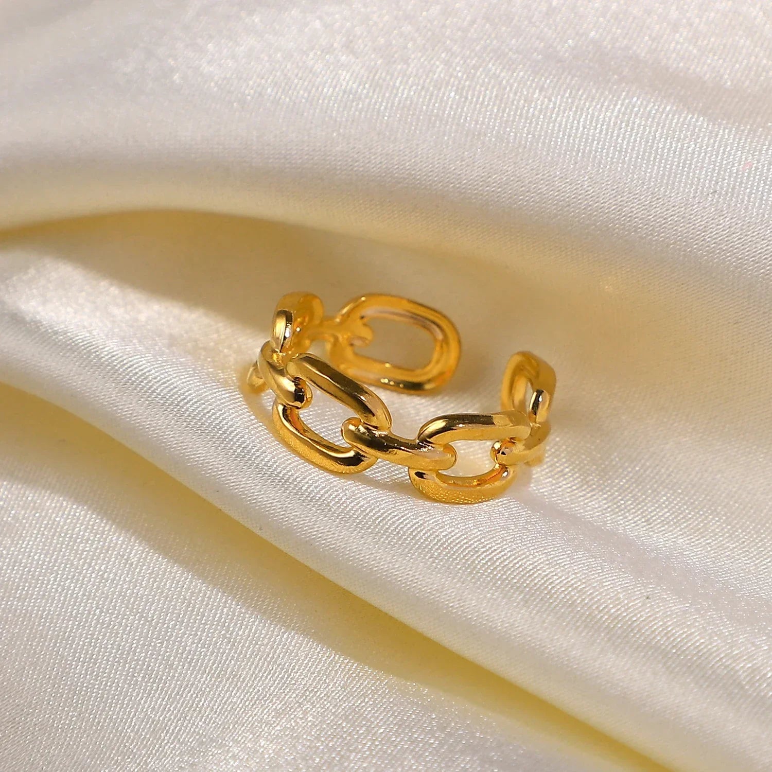 Maliben | 18k Adjustable Elegant Chain Linked Ring