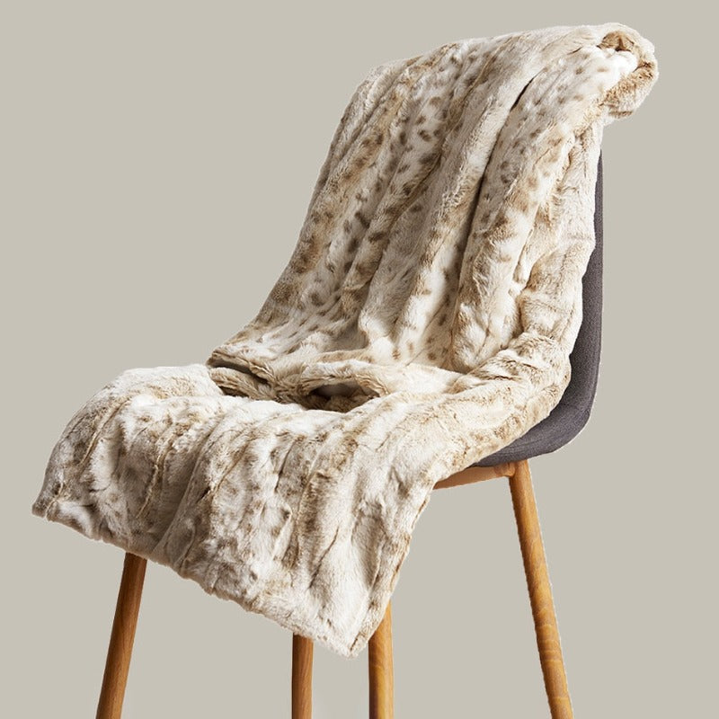 Maliben Soft Leo Pattern Blanket