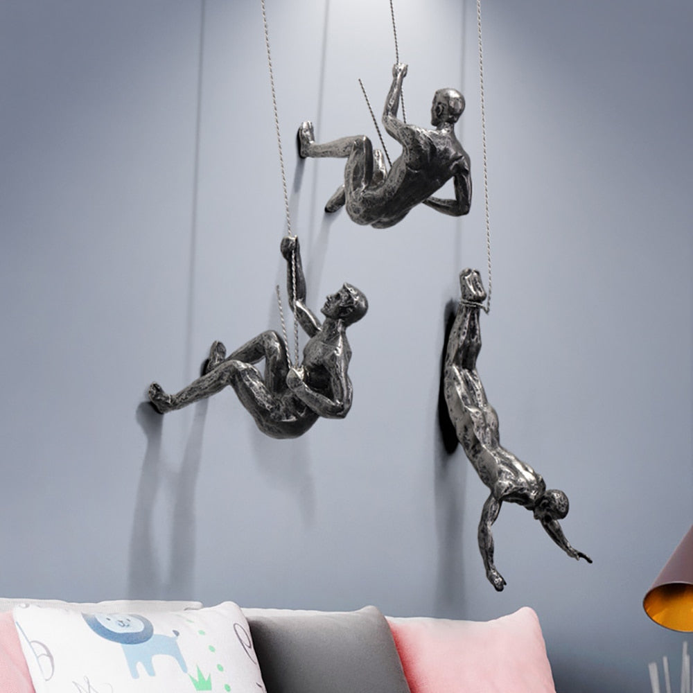Maliben | Wall Sculpture Climbartis | Symbol Of Strength & Growth | Handcrafted From Resin & Iron Wire