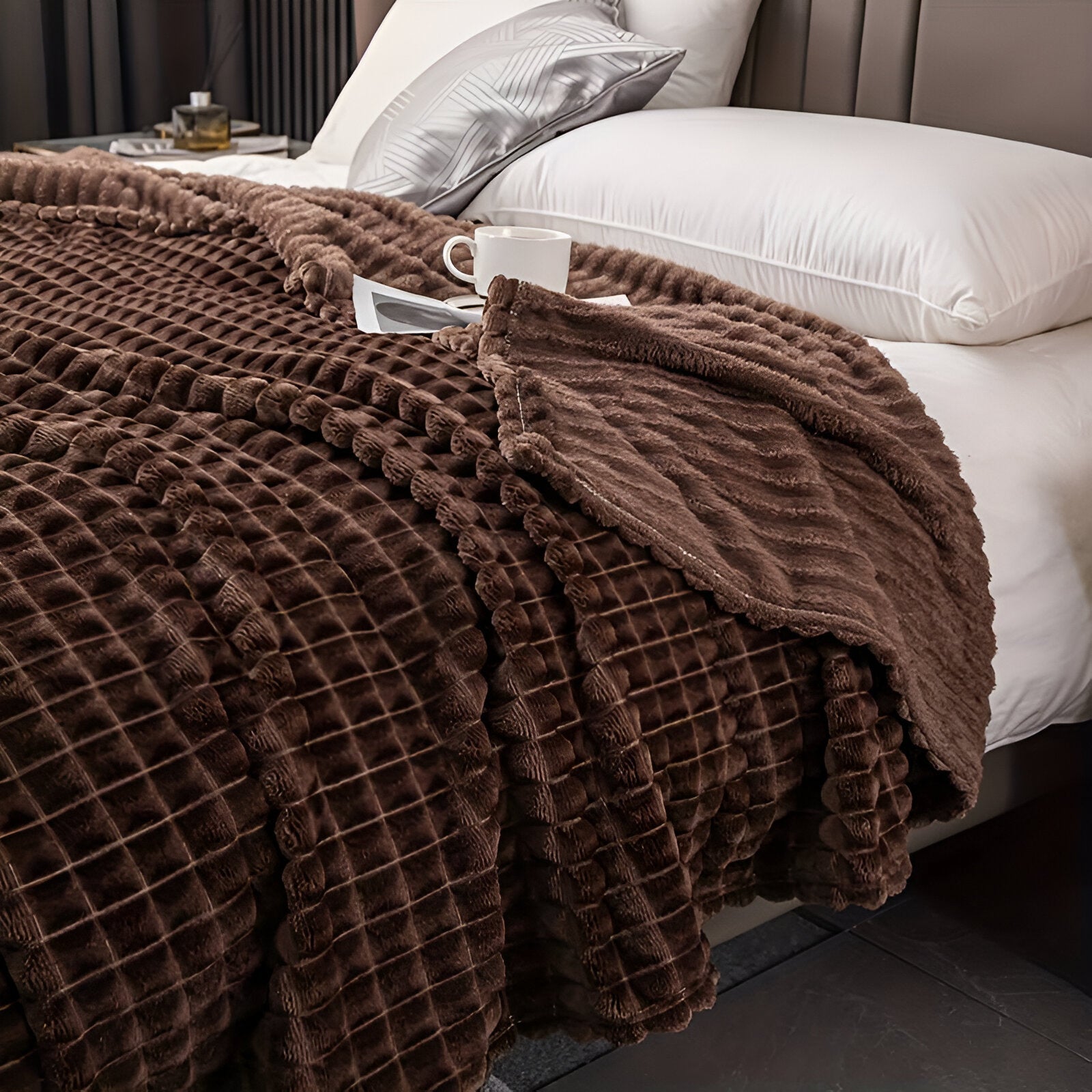 Maliben EliteWave Plaid - Ultrafluffy structured coral fleece blanket