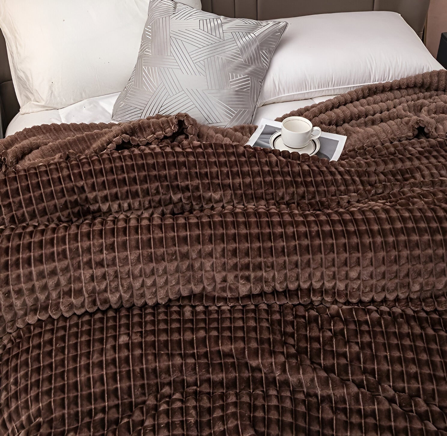 Maliben EliteWave Plaid - Ultrafluffy structured coral fleece blanket
