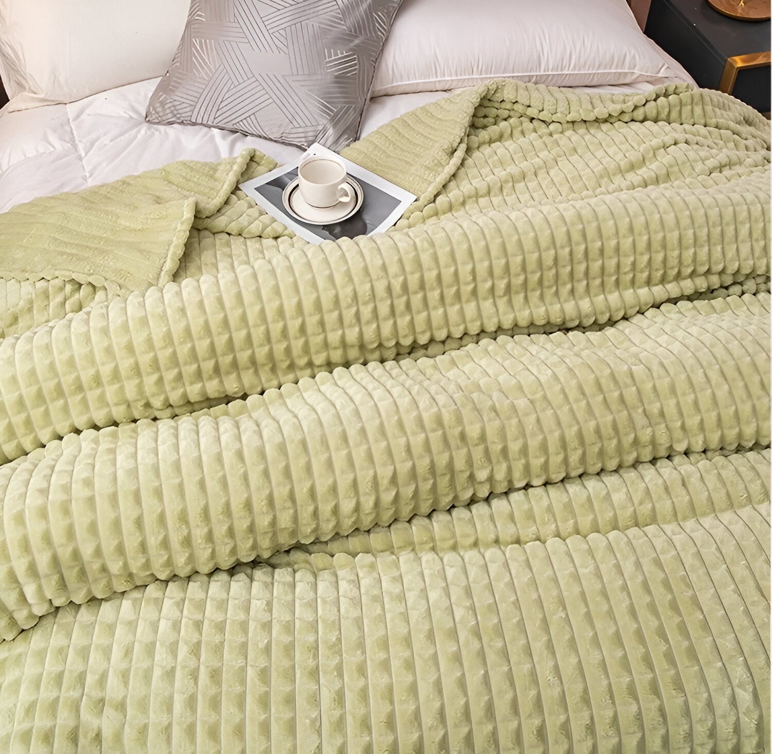 Maliben EliteWave Plaid - Ultrafluffy structured coral fleece blanket