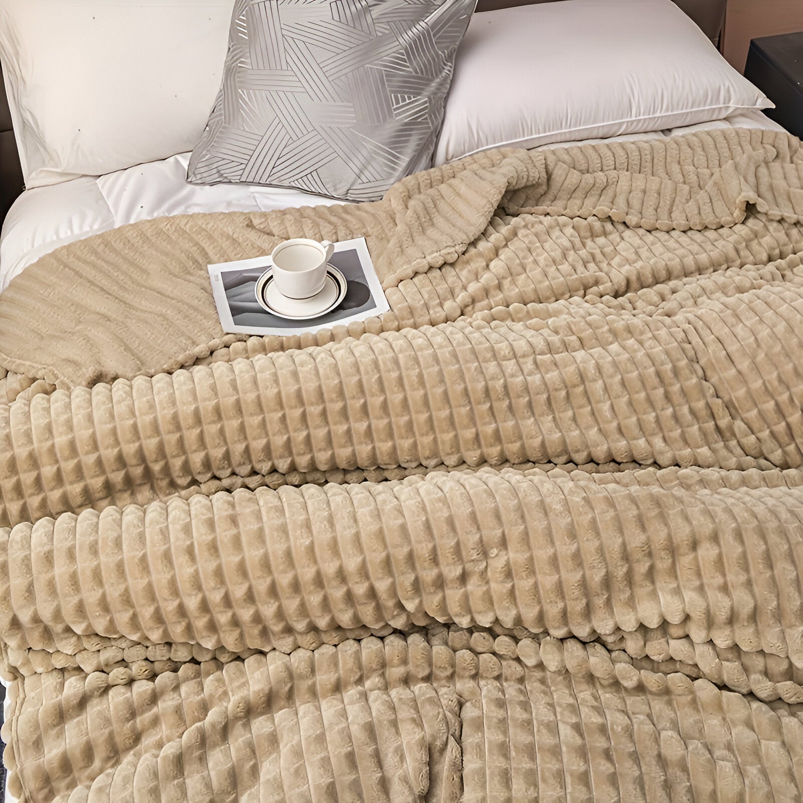 Maliben EliteWave Plaid - Ultrafluffy structured coral fleece blanket
