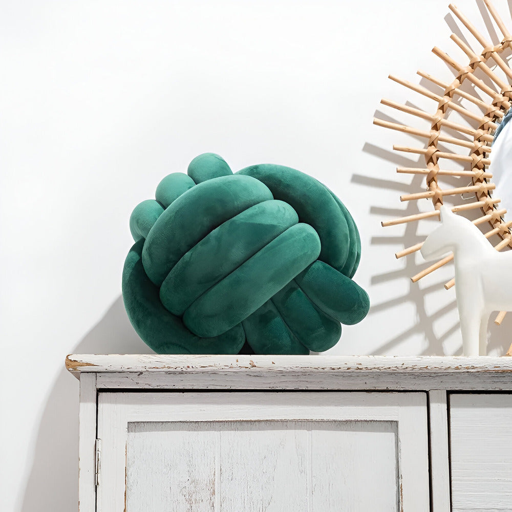 Maliben | Handmade Knotted Round Decorative Pillow
