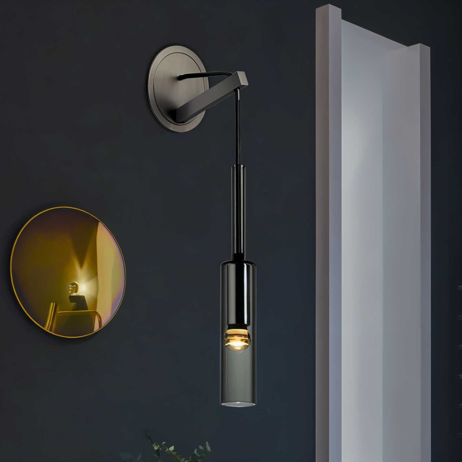 Maliben | Minimalist Wall Lamp With Smoke Glass – Orvane