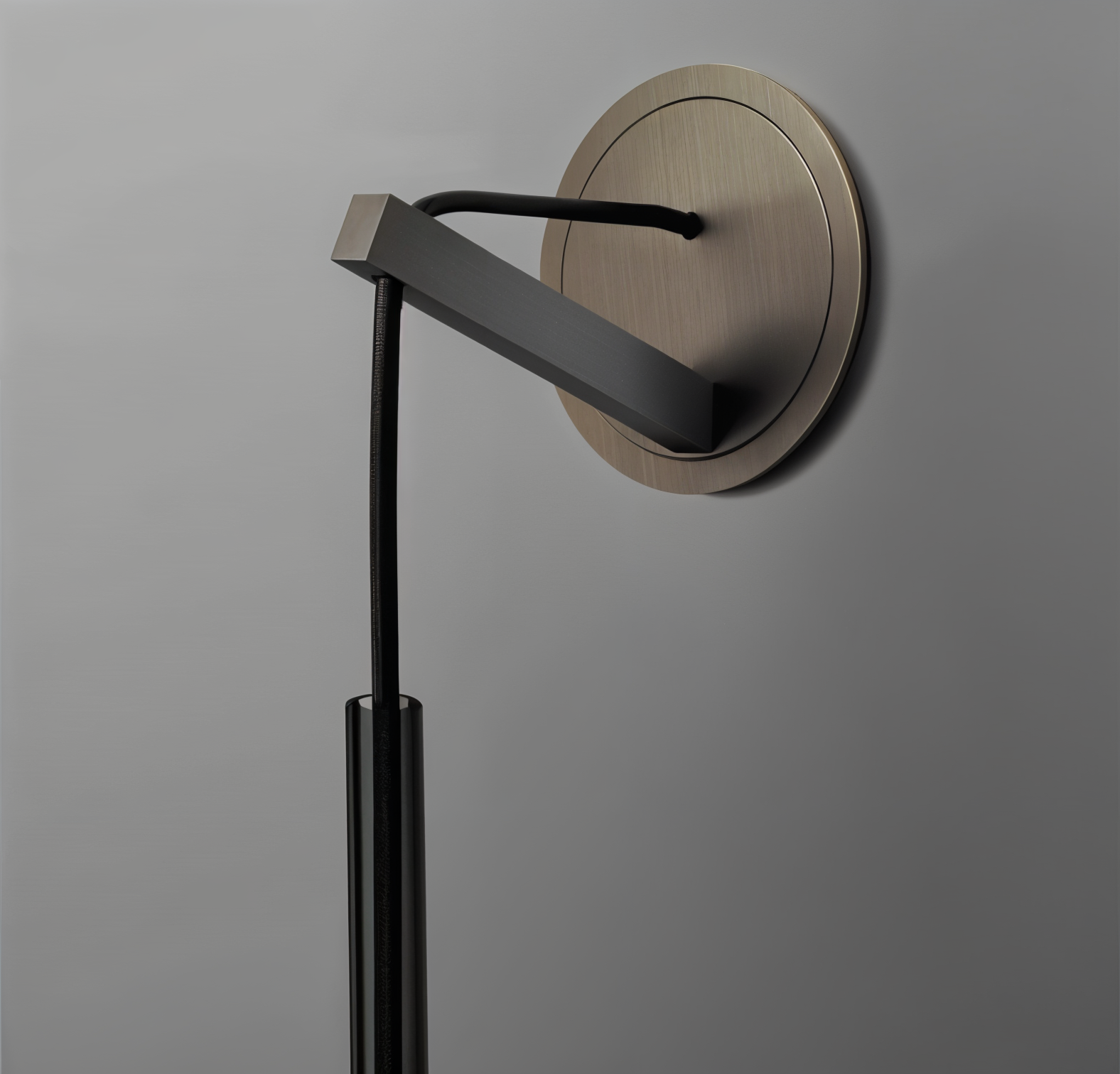 Maliben | Minimalist Wall Lamp With Smoke Glass – Orvane