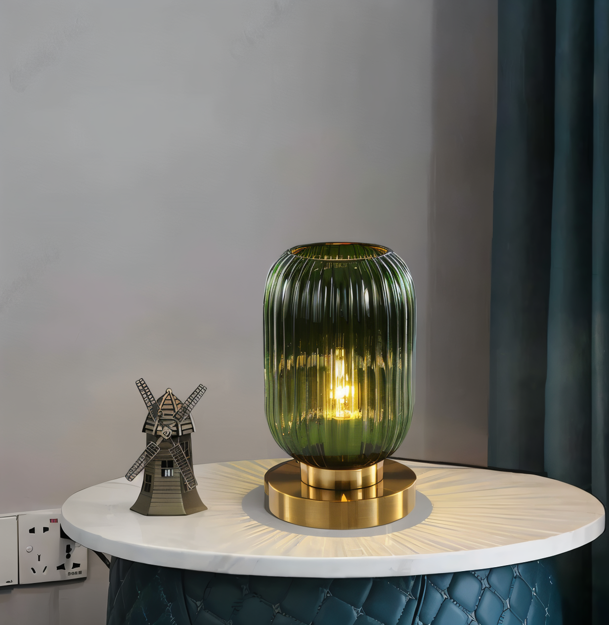 Maliben | Nordic Table Lamp With Ribbed Glass