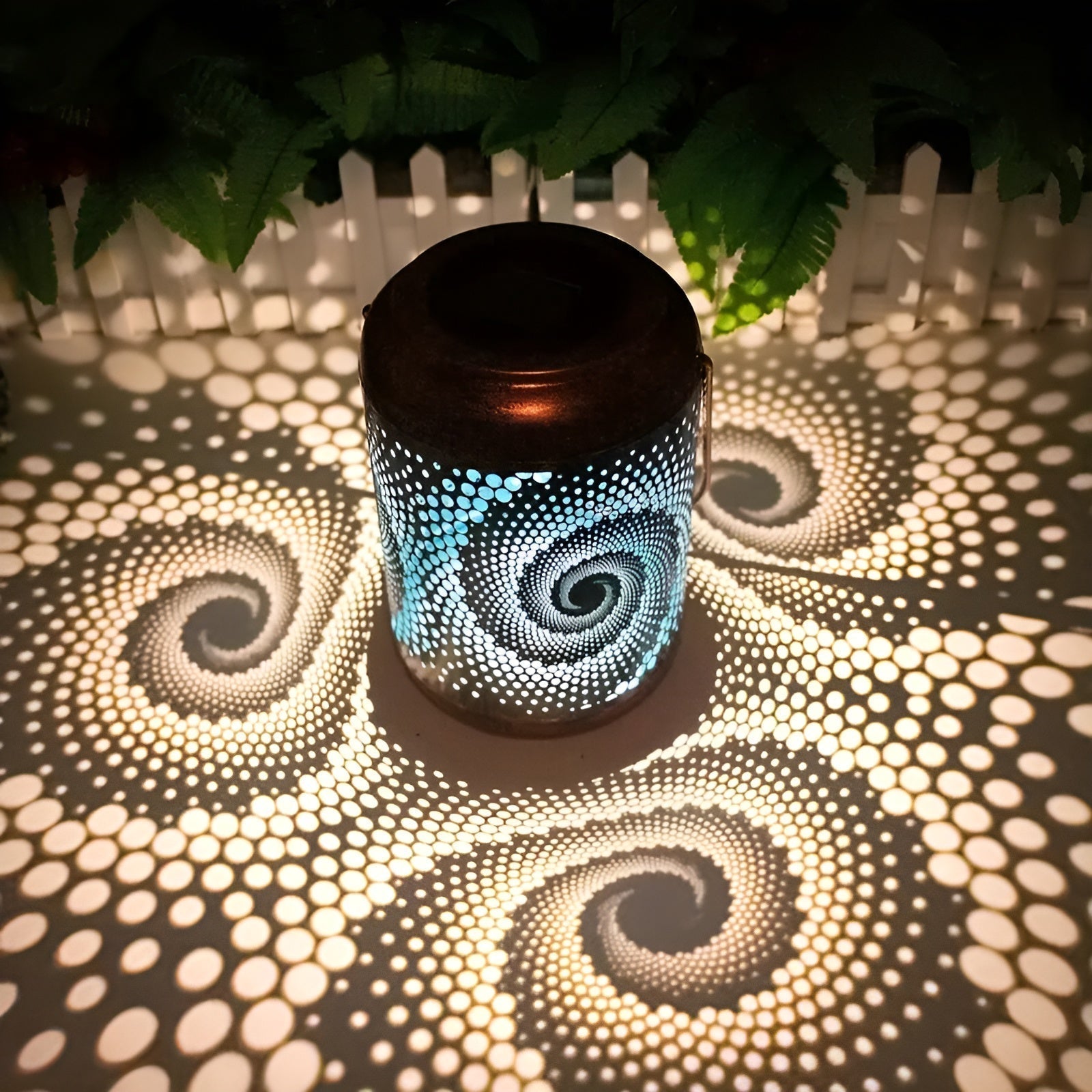 Maliben | Lioraspira Projection Lamp Solar Garden Lamp With Spiral Projection | Artistic Design | Weatherproof | 28x19x13 Cm