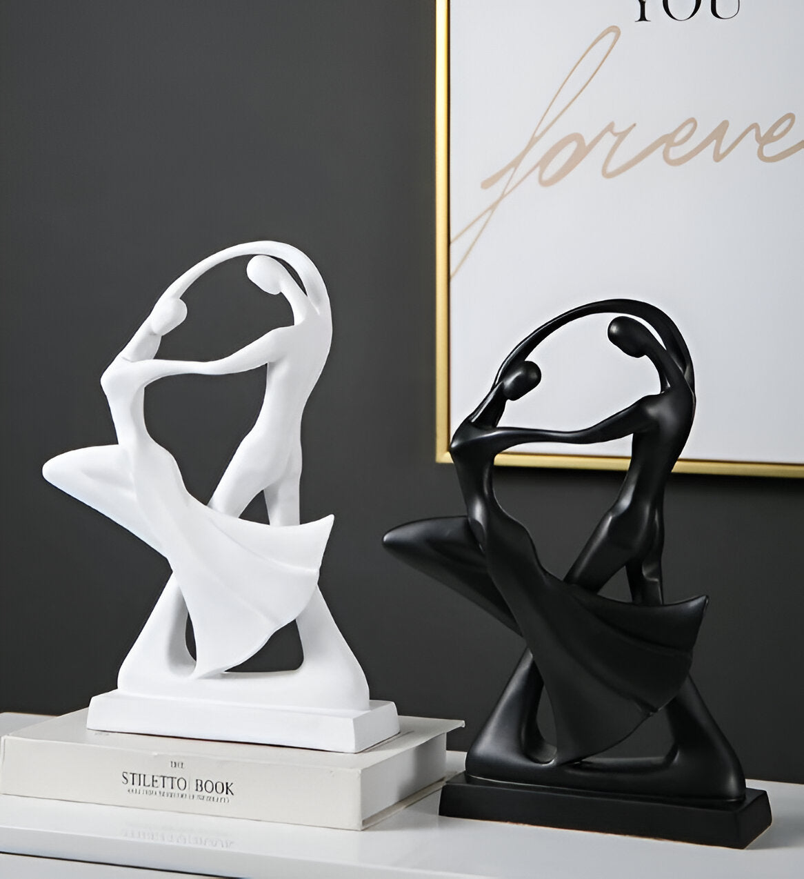 Maliben | Swayduo | Modern Dancing Resin Sculpture