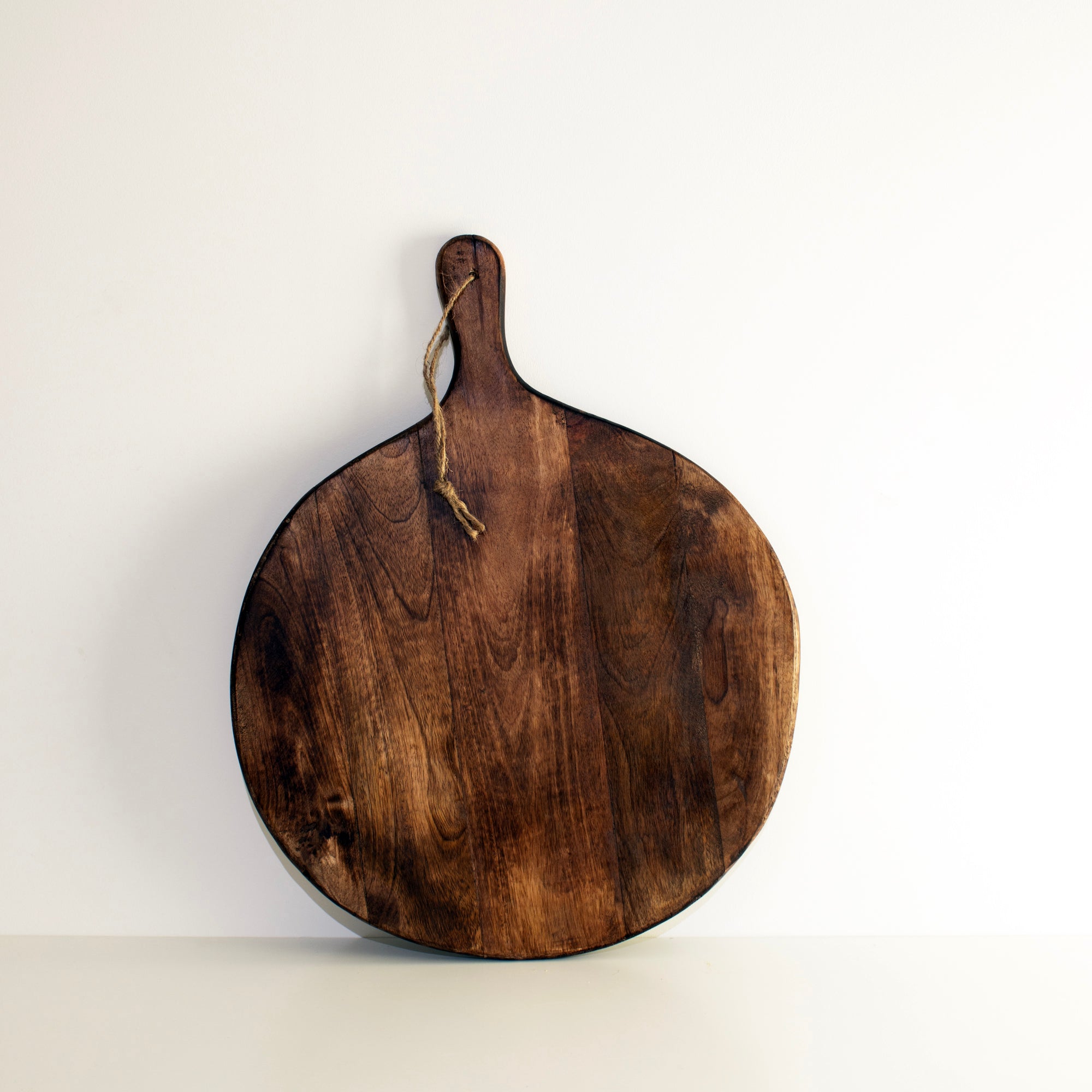 Maliben | Irregular Round Dark Brown Chopping Boards