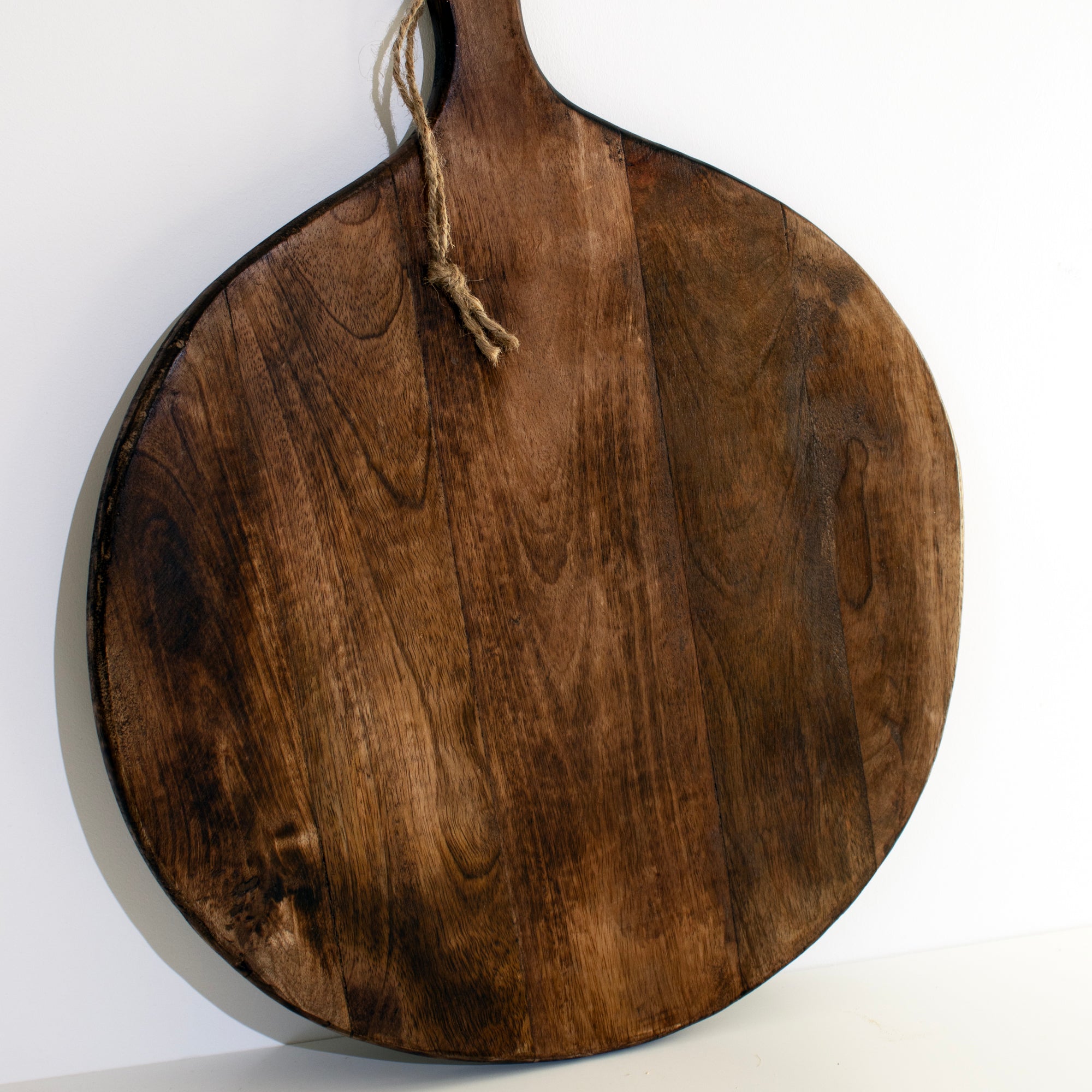 Maliben | Irregular Round Dark Brown Chopping Boards