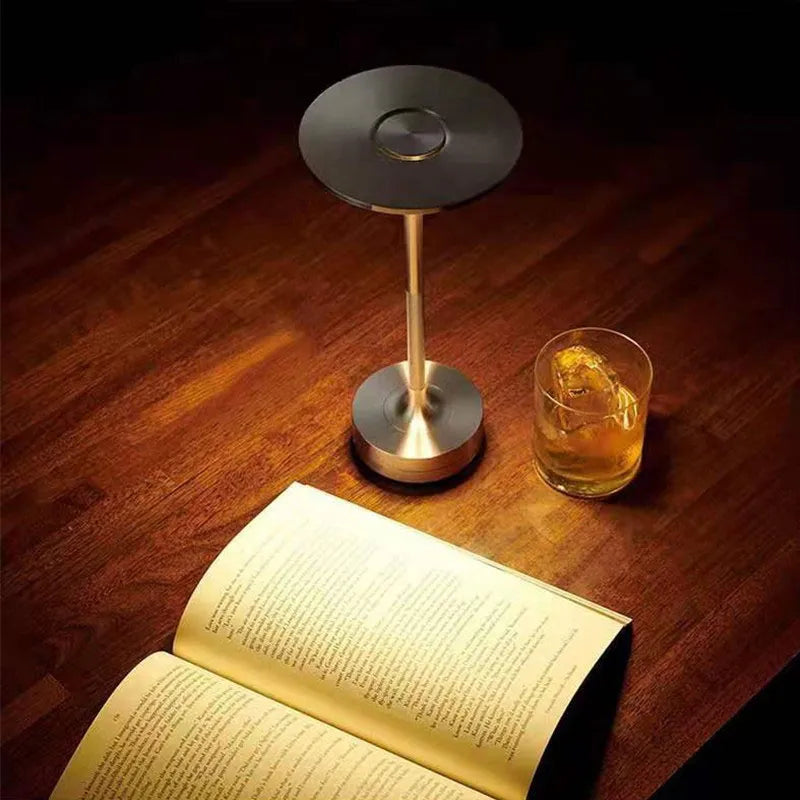 Maliben | Industrial Dimmable Lamp With Rustic Design – Silver & Gold
