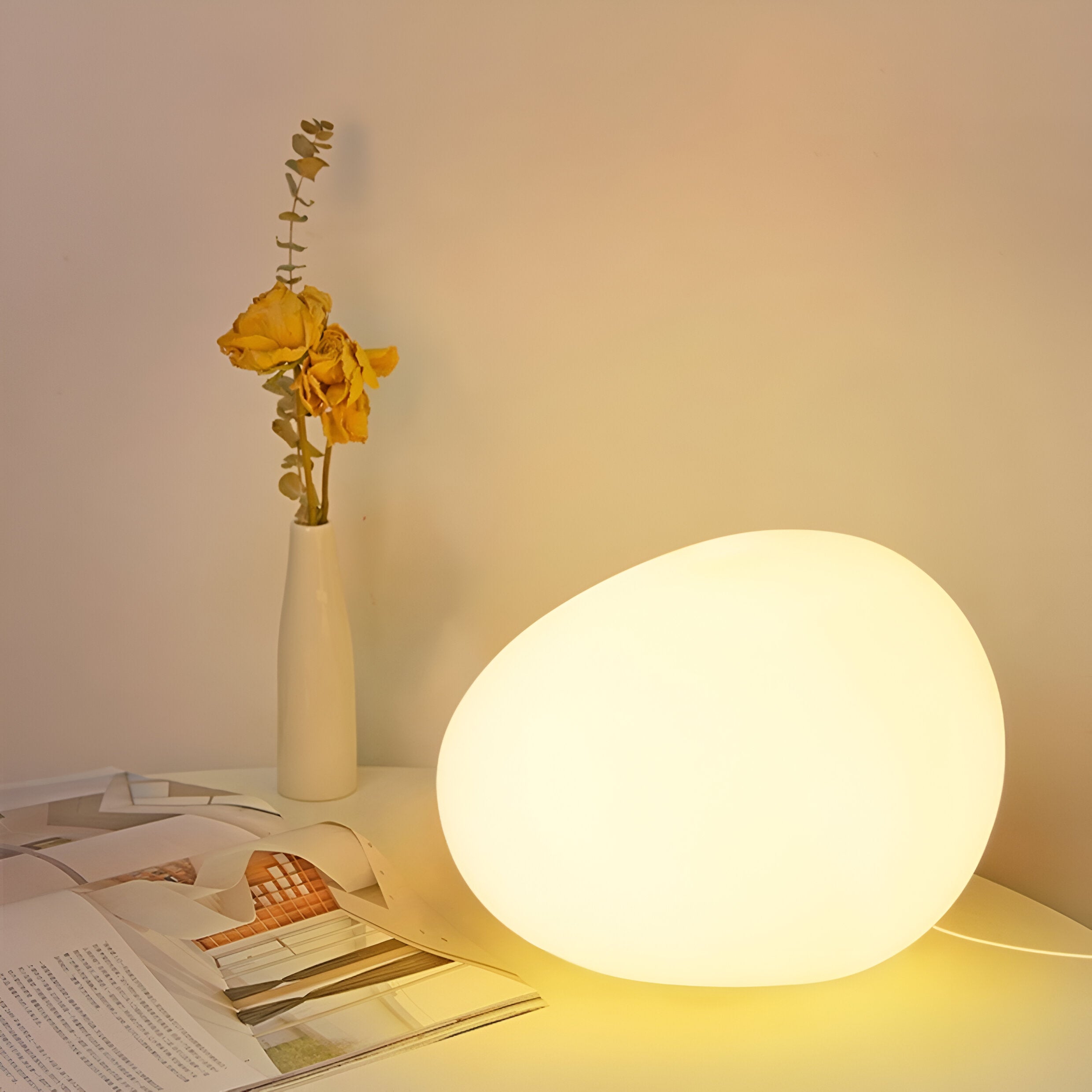 Maliben | Round Metal Table Lamp In Scandinavian Design