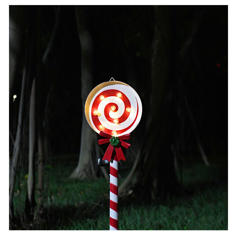 Christmas Iron Art Solar Outdoor Lawn Stake